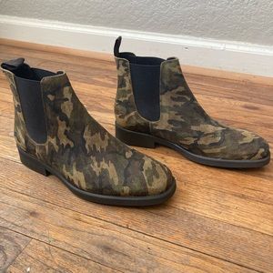 Anthropologie Jacinta Chelsea Boot in Camouflage